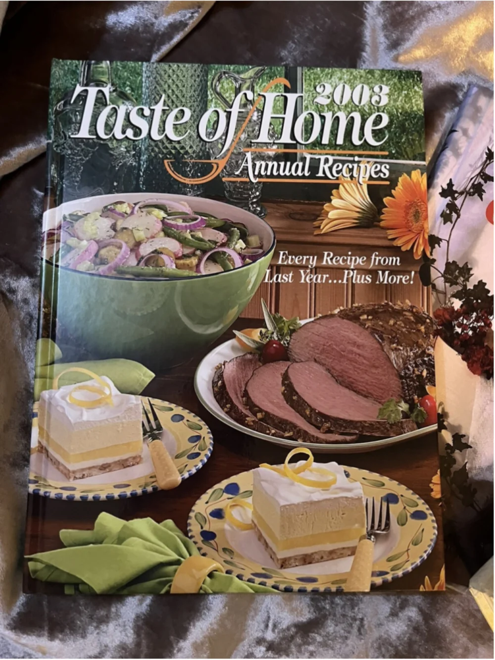 Vintage 2001 Taste Of Home’s Quick Cooking Annual Recipes Cook with MORE VTG